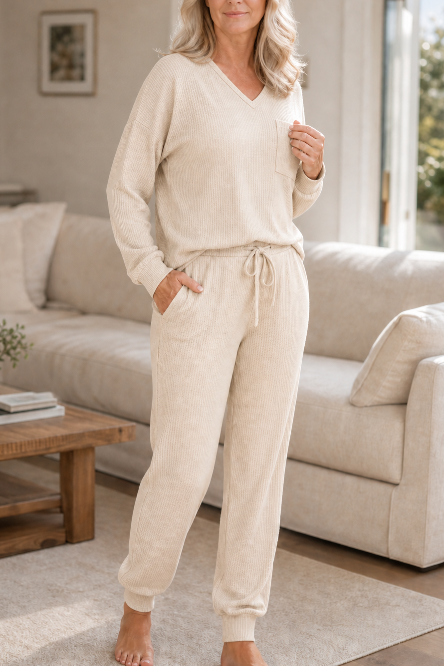 Eleanor | Women's V-Neck Loungewear Set | Drawstring Waist · Trendzeo