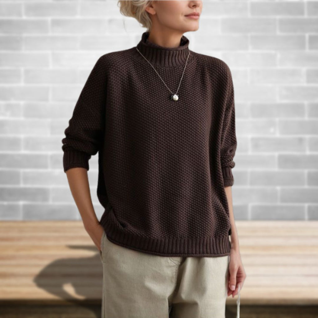 Harriet | Women's Oversized Turtleneck Jumper | Ribbed Cuffs · Trendzeo