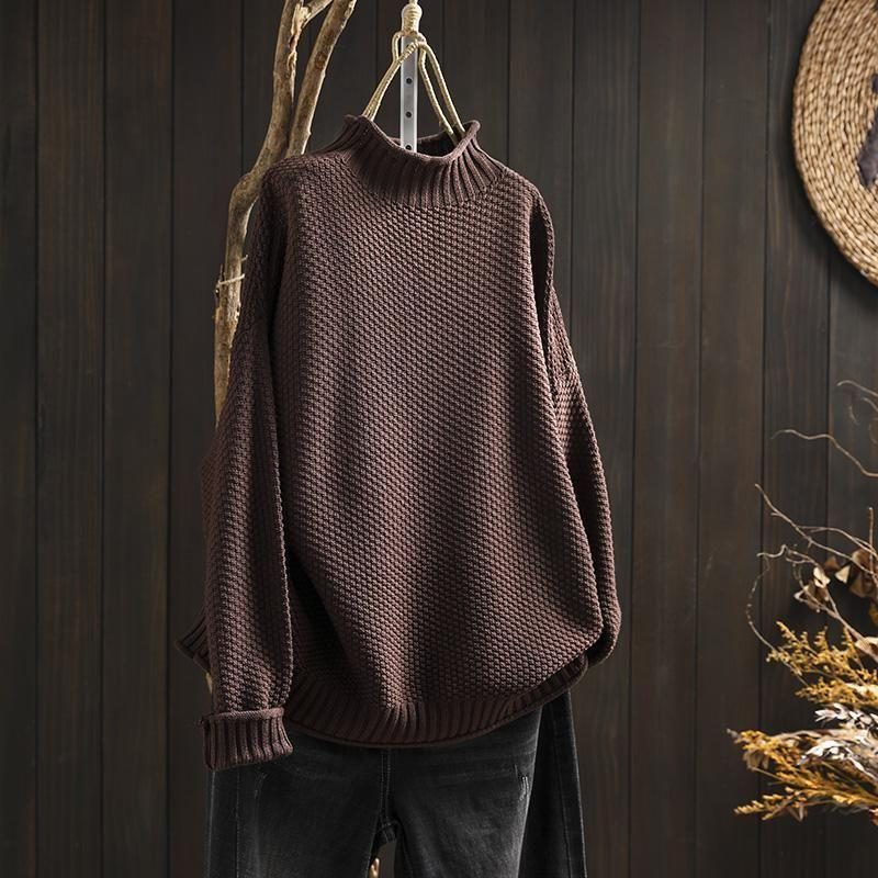 Harriet | Women's Oversized Turtleneck Jumper | Ribbed Cuffs · Trendzeo